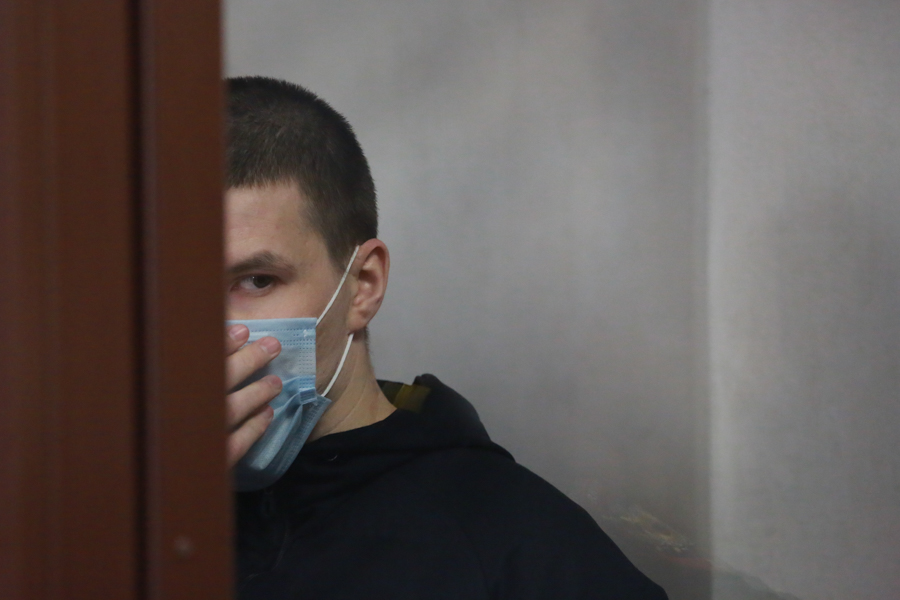 «Не знали, что фасовали»: в Казани гаишник-закладчик закосил под дурачка