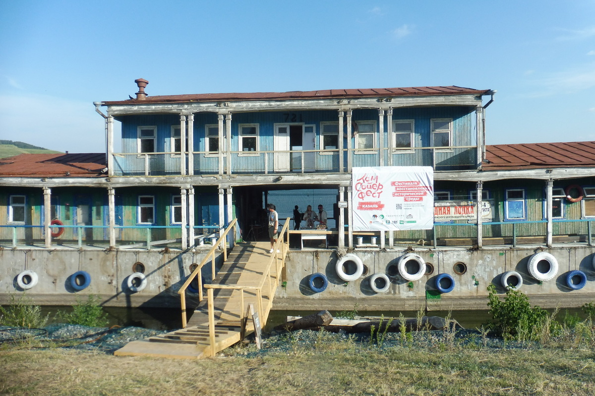 Фестиваль «Том Сойер» пришел в Свияжск надолго: волонтеры возрождают старый дебаркадер для музея волжской жизни 
