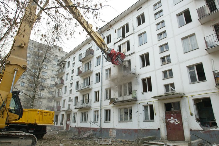 «Был девиз «Без булдырабыз!», а будет - «Без бульдозер!»: в Татарстане готовят почву для сноса хрущевок