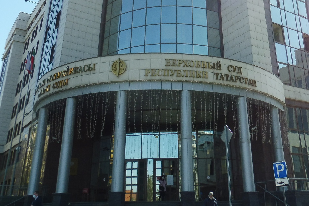 «Эта судебная эпопея превратилась в театр абсурда»: в Казани Роспотребнадзор продолжает тяжбу с оперным театром