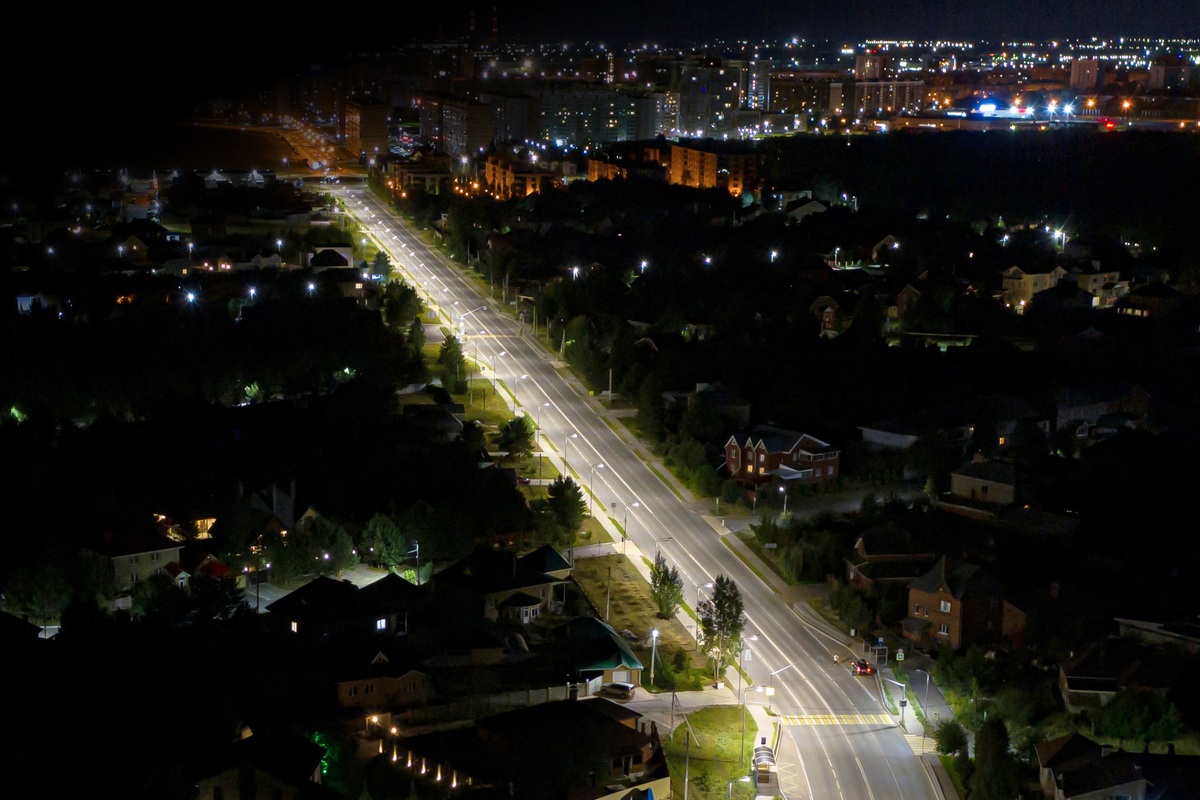 Выйти в свет на 20 лет: в чем преимущество и как выбрать самый надежный светодиодный светильник