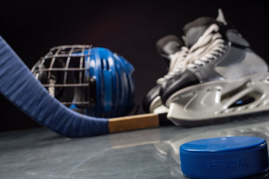 Без бумажки ты... не хоккеист: в Татарстане сильнейшая детская команда стала жертвой бюрократии на турнире «Золотая шайба»