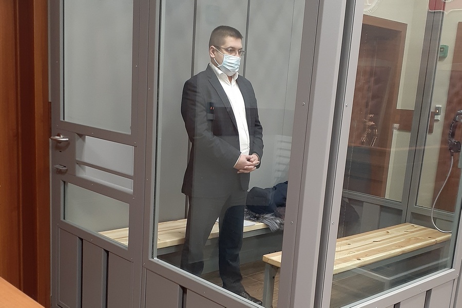 «Никаких комментариев!»: главного айтишника МВД Татарстана поймали на взятках