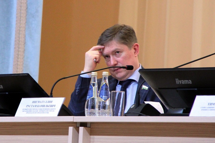 Власти хотят ввести платную парковку в казанских дворах по многочисленным просьбам трудящихся