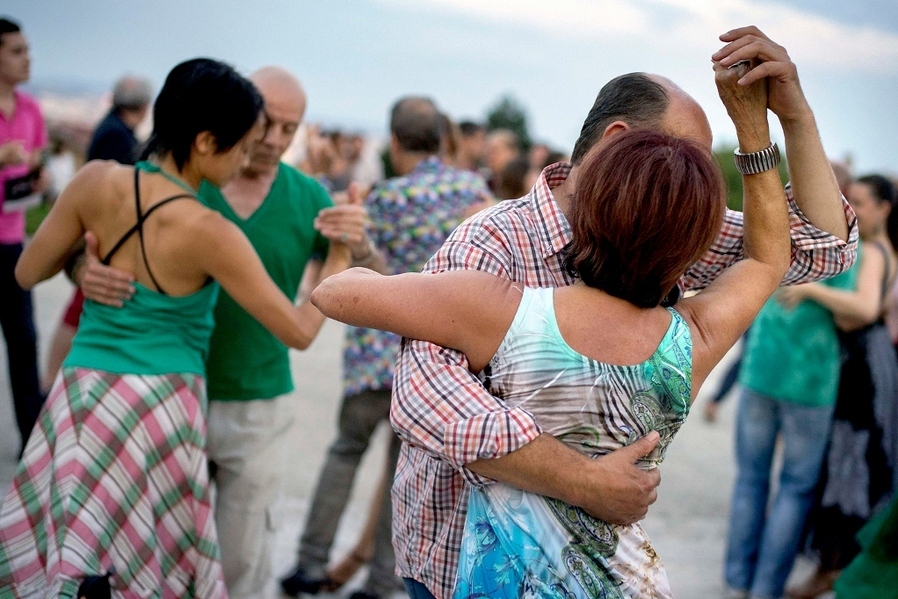 Танго на набережной, уборка на Голубом и Зеленый фитнес