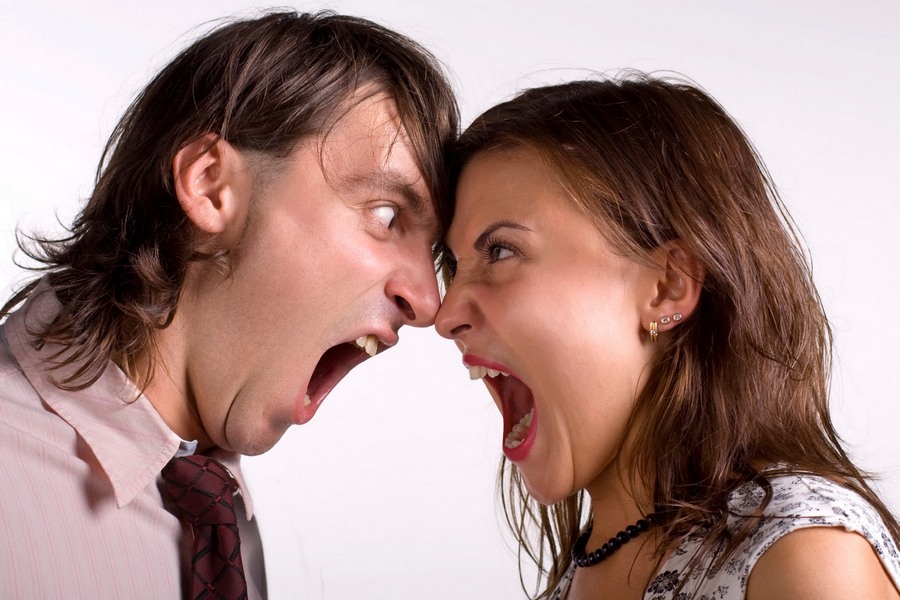 Как спасают семейное счастье казанцев: горячая линия ЗАГСа оказалась холодной