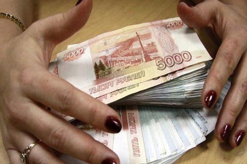 «А все свое имущество переписала на родственников»: в Татарстане клиенты агентства недвижимости заявили о том, что риелтор кинула их на 200 млн