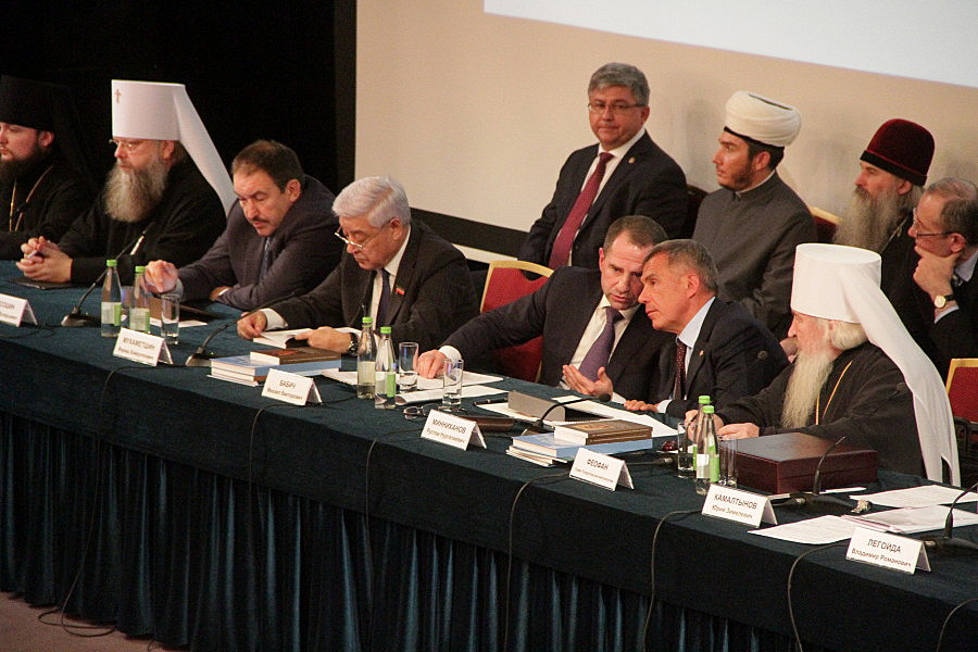 Властям Татарстана дали надежду на сохранение обязательных уроков татарского