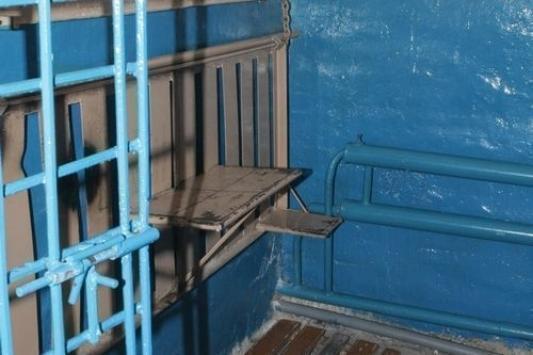 Пострадавший от "черных риелторов" повесился