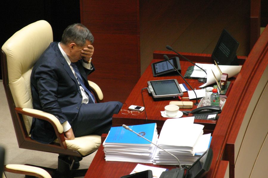 Рустаму Минниханову стыдно за семейный бизнес подчиненных