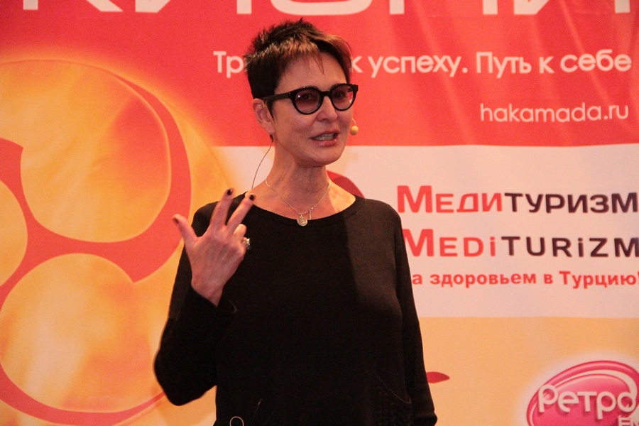 Ирина Хакамада просветила казанцев: «Если  у вас нет секса -  не будет и бабла»