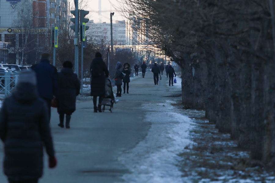 «Бог с ним, со снегом, лишь бы дождя не было»: в канун Нового года казанцы ждут милостей от природы