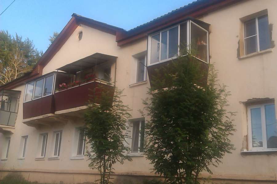 Жителям аварийных домов в Альметьевске предложили снести их за свой счет