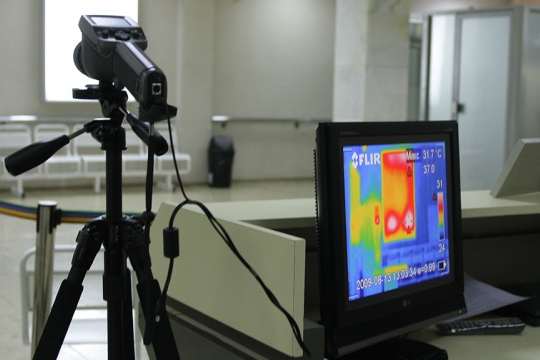 На пути Эболы в Казани поставили тепловизоры