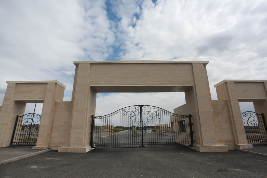 Придется подождать: работа на новом суперкладбище под Казанью встала намертво