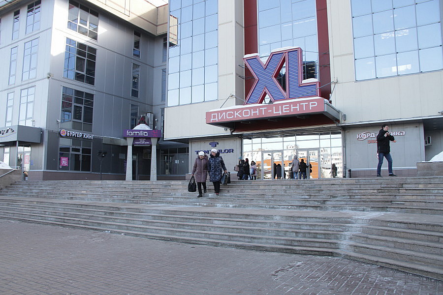 В Казани поход в торговый центр закончился для матери троих детей переломом позвоночника: «Не могу ни ходить, ни стоять, а они называют меня аферисткой»