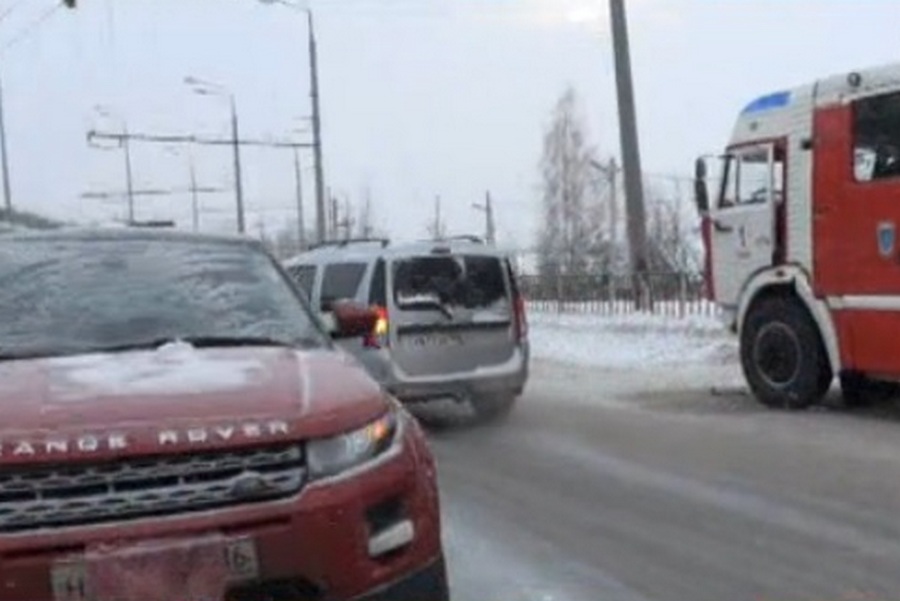 Дорожные войны в Казани: пенсионер отлупил водителя пожарной машины 