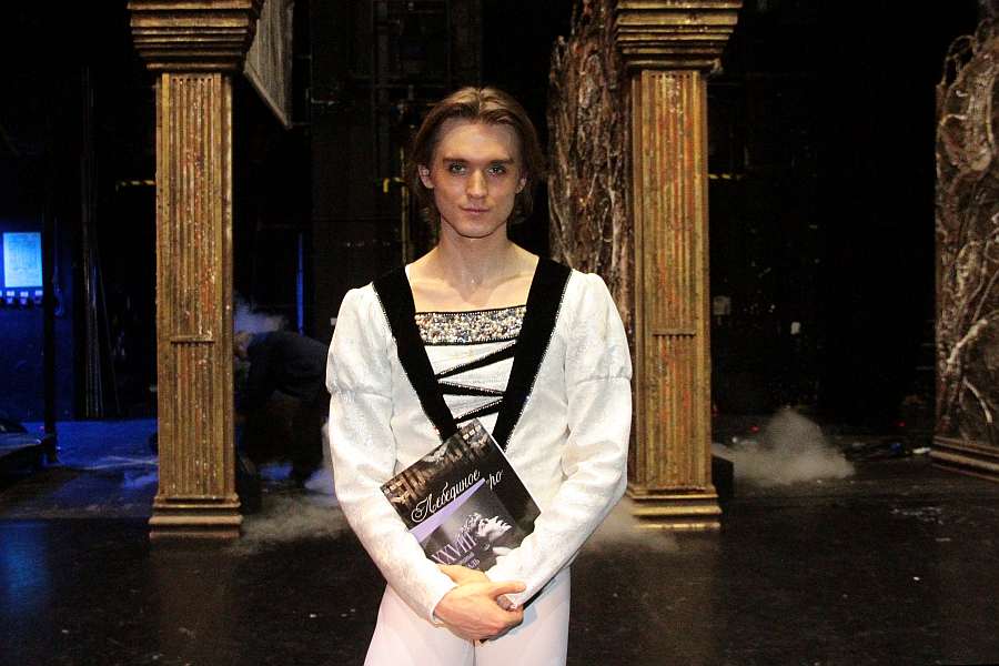 Танцовщик Большого Денис Родькин: «История, связанная с покушением на Филина, подутихла»