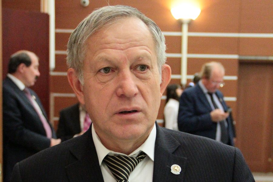 "Смотрю на себя со стороны: как это я министром работал?!"