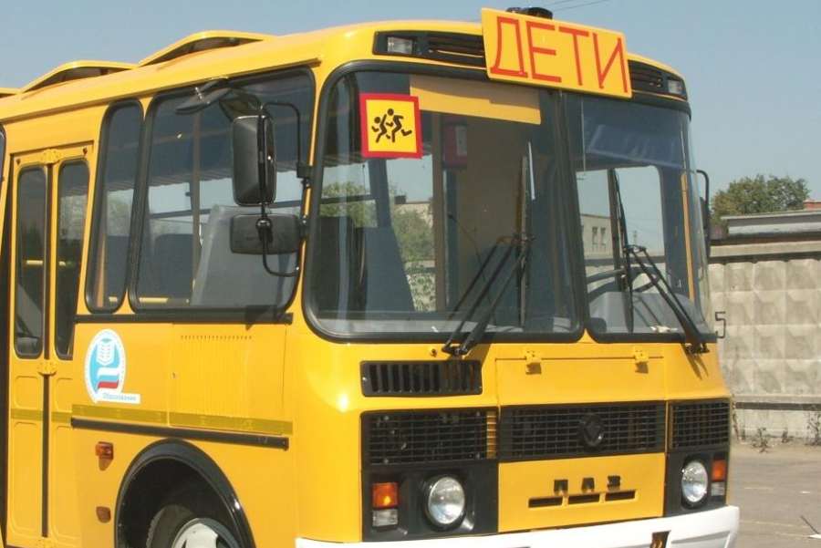 В Татарстане водителю школьного автобуса грозит срок за «амуры» с ученицей