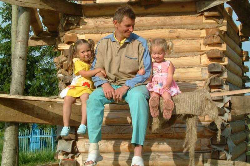 Из жизни "чужих"