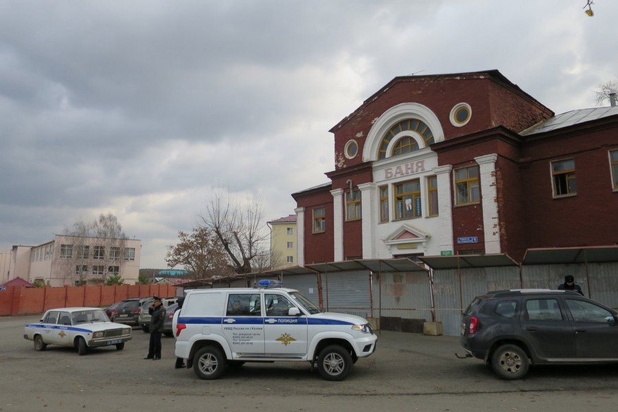 После драки из-за бани в Дербышках депутата-застройщика просят встретиться с народом
