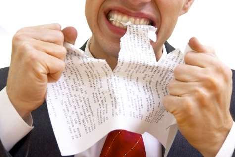 В Казани пьяный водитель пытался съесть протокол 