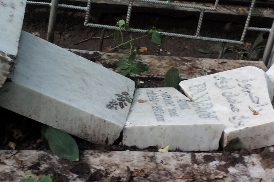 Погром на Ново-Татарском кладбище в Казани: бессмысленный и беспощадный