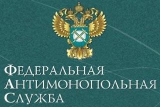 Медведев открывает пластиковое окно... 