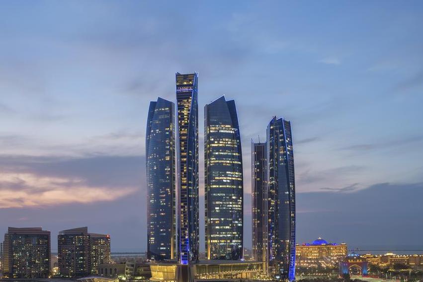 Казань, Абу Даби, Миннахметову