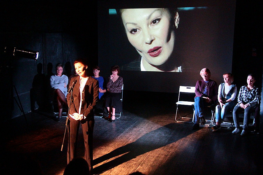 О чем говорят женщины: версия казанского ТЮЗа