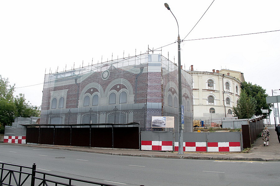 На месте кинотеатра «Спутник» в Казани построят торговые лавки