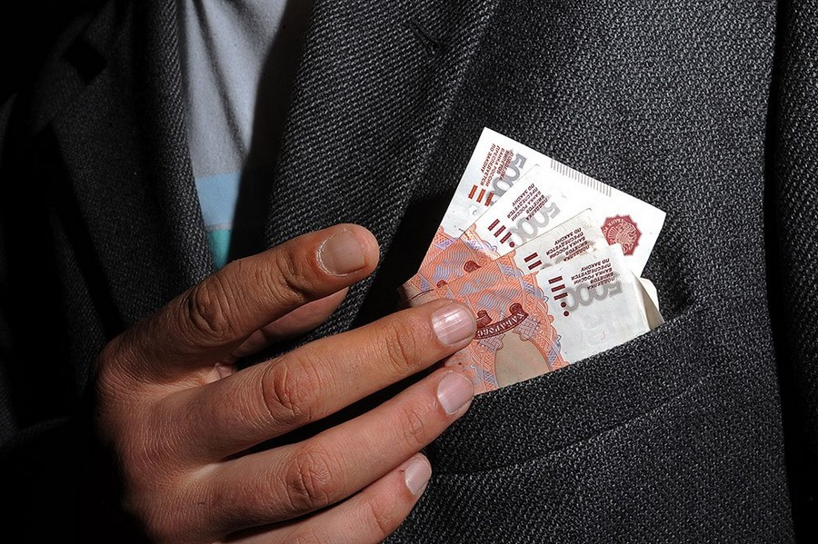 За право строить на КАПО им. Горбунова подрядчики отдавали миллионы  