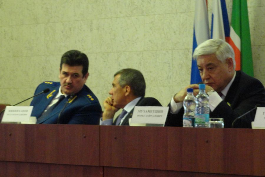 Президент Татарстана предупредил прокуроров: найдутся желающие заработать на кризисе