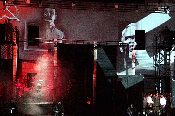 Оперу в Татарстане обвинили в оскорблении чувств верующих в Сталина