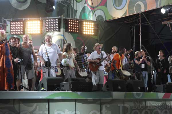 "Сотворение мира" переезжает из Казани в "оазис свободы"