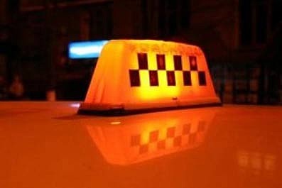 «Инвалидов не вожу!»: в Казани колясочники жалуются, что их унижают таксисты