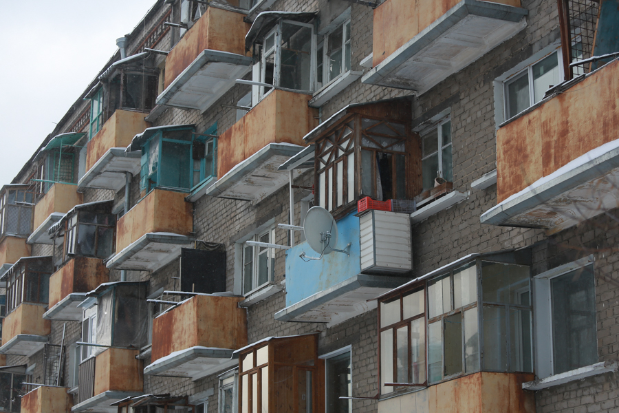 «Если один из хрущевки согласится на переселение - всё, дом снесут»: московский архитектор рассказал казанцам правду о реновации