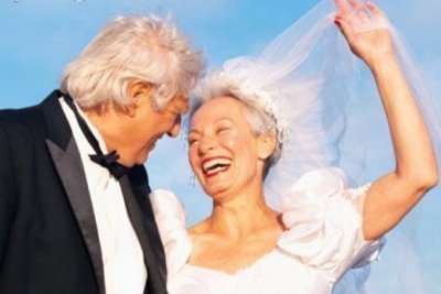 Казанская сваха для пенсионеров: «Кому-то в 30 лет нужен сексопатолог, а кто-то и в 80 — жеребец»