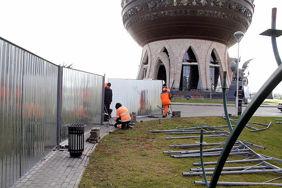 На парковке у казанской «Чаши» начинается стройка