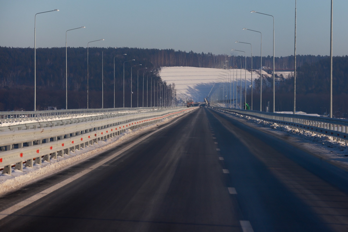 В Татарстане на части трассы М-5 ввели ограничение из-за метели