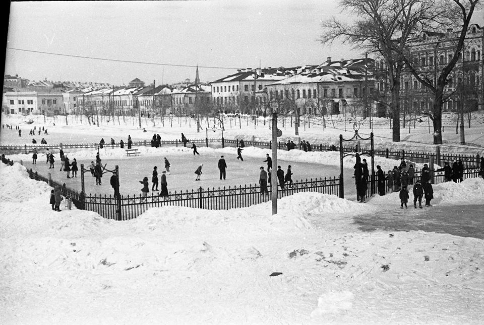 Середина XX века – Казань, каток парка «Черное озеро».