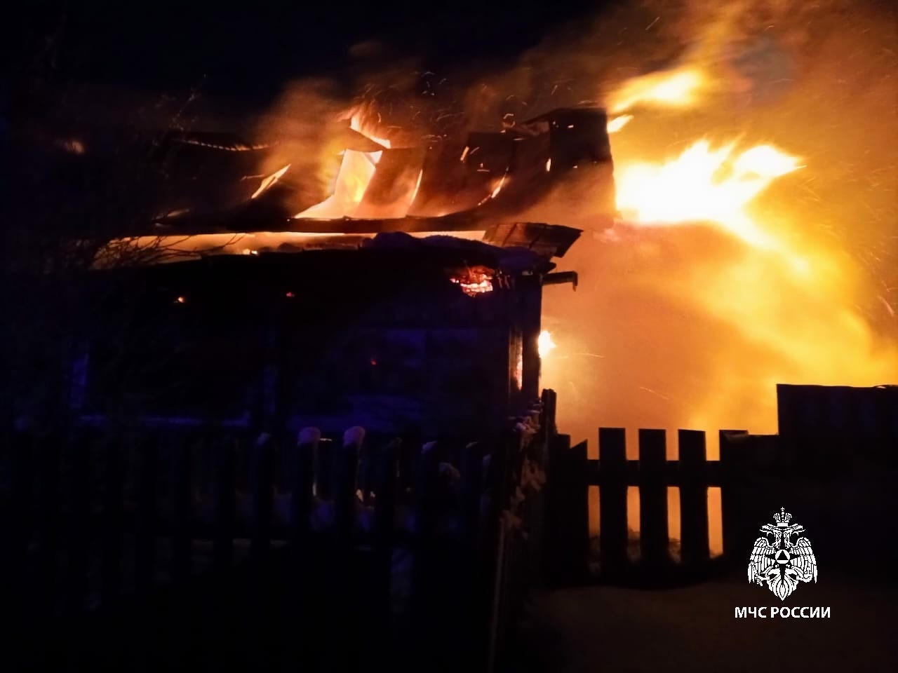 В татарстанском селе при пожаре в частном доме погиб мужчина