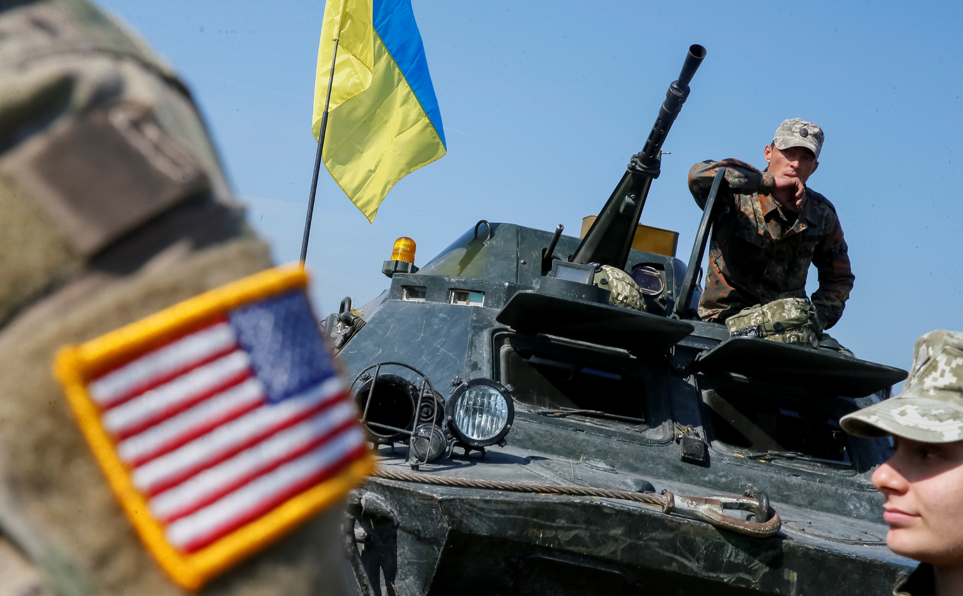 США временно прекратили снабжать Украину оружием и военной техникой
