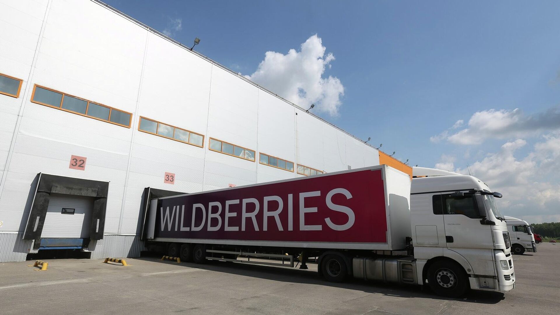 Половина продавцов Wildberries после пожара на складе получила компенсации