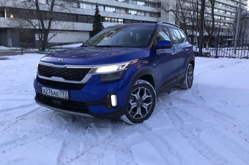 Россиянам перечислили невыгодные для покупки кроссоверы