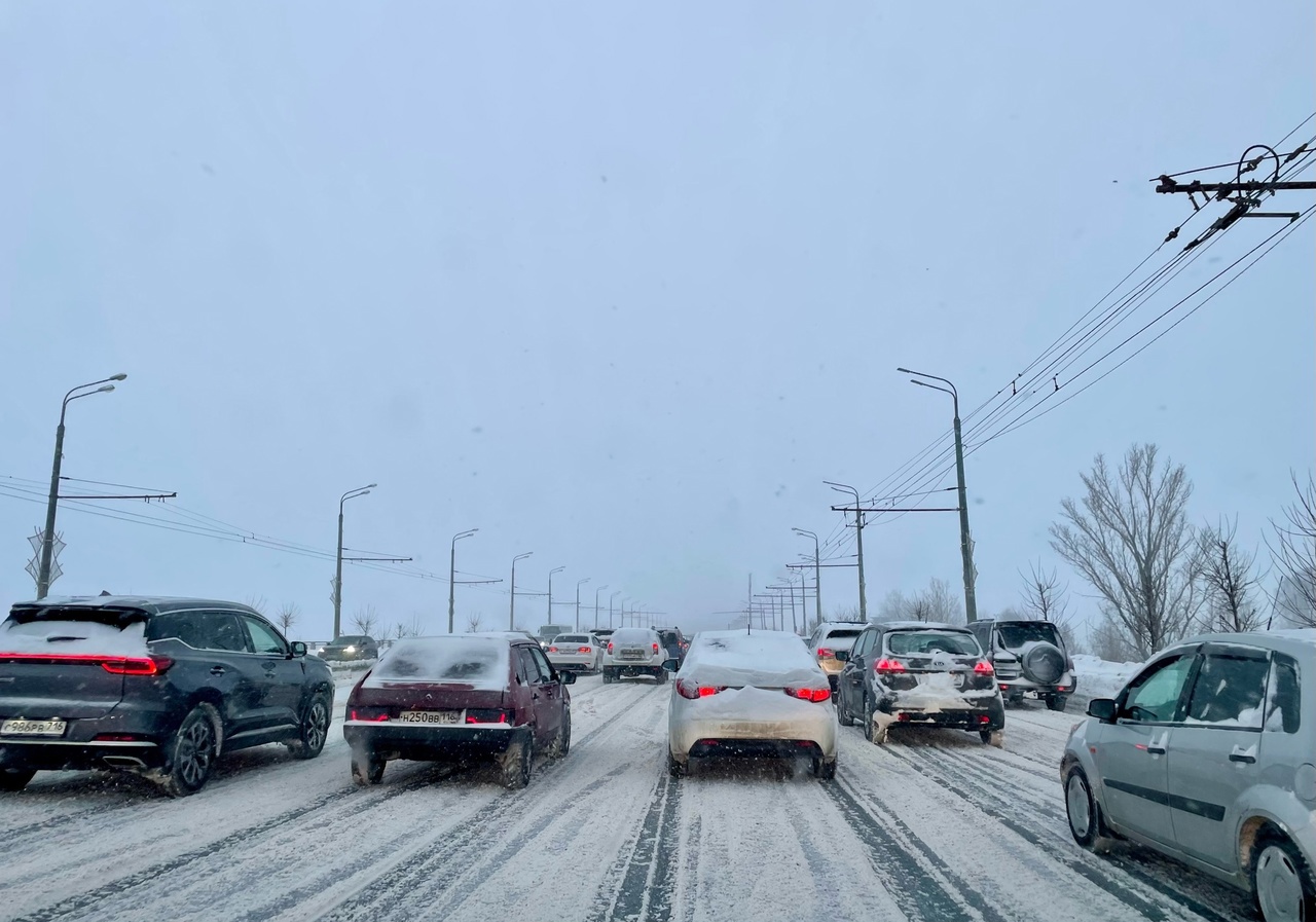 В Казани образовались пробки в 10 баллов из-за непогоды