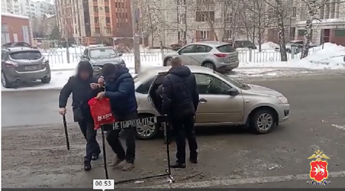 Двух жителей Казани осудят за мошенничество