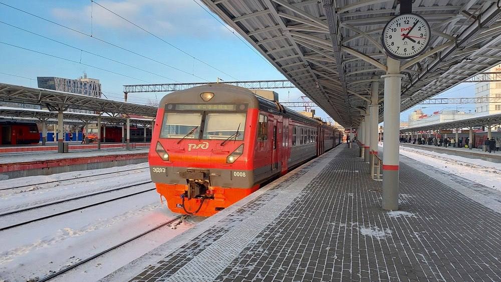 В Татарстане из-за непогоды задержали 10 поездов