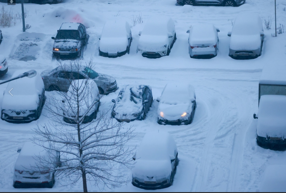 От казанцев поступило 50 обращений по мешающим уборке машинам